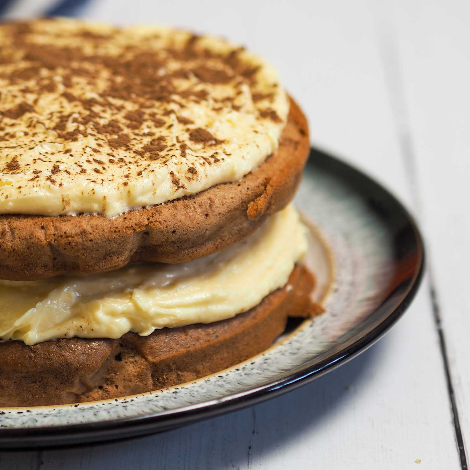 Chai latte cake