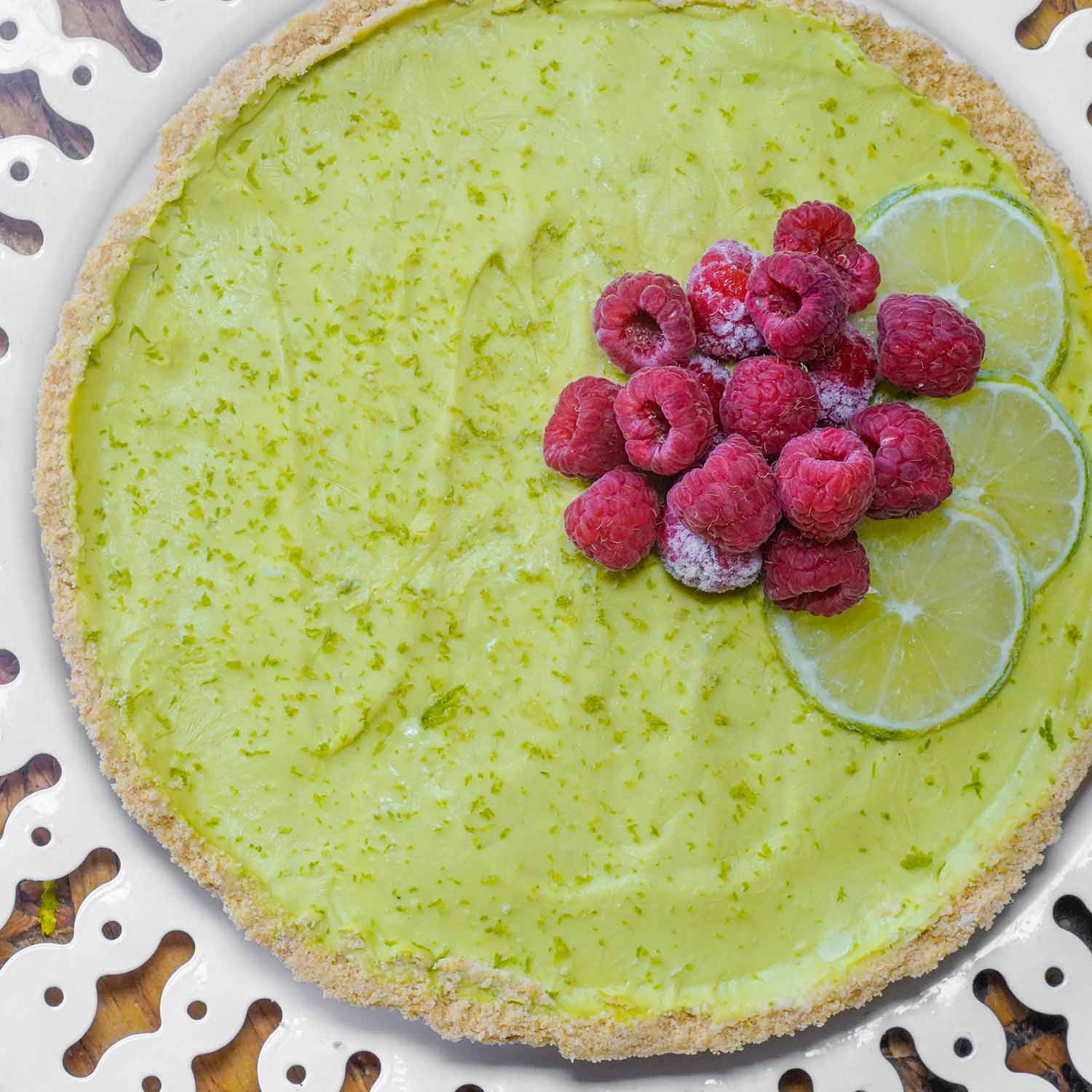 Vegan avocado lemon pie