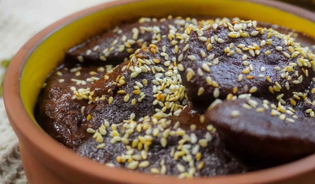Plantains in Guatemalan chocolate sauce